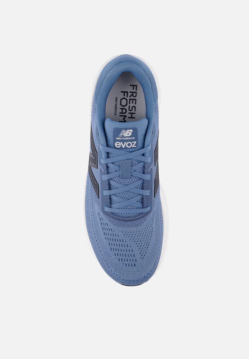 New Balance  - FRESH FOAM EVOZ