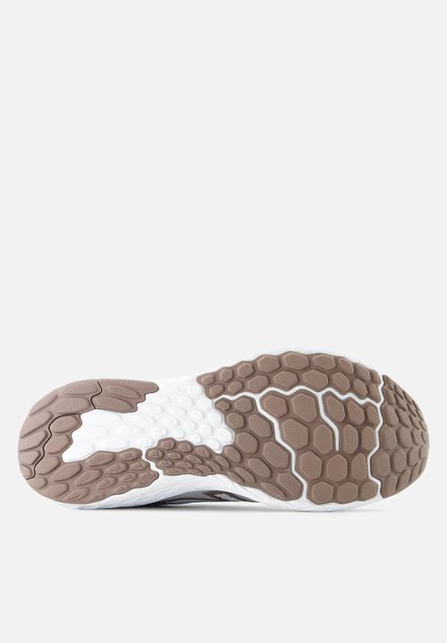 New Balance  - FRESH FOAM MEVOZ