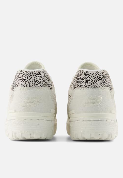 New Balance  - BBW550 v1 - Sea salt 