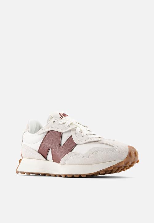 New Balance  - 327 v1