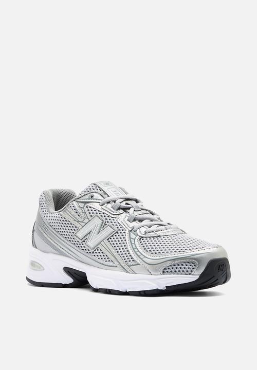 New Balance  - U740V2 - grey