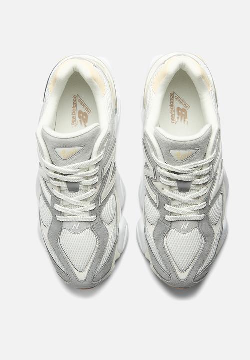 New Balance  - 9060