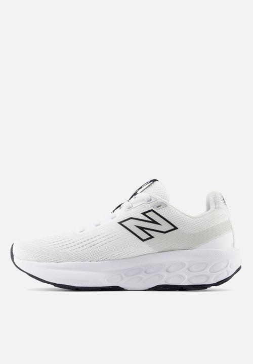 New Balance  - Fresh Foam 520 
