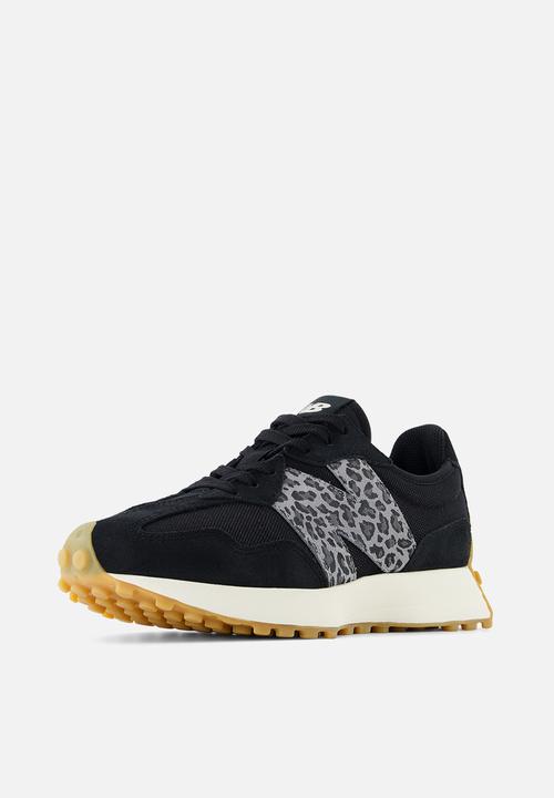 New Balance  - 327 v1