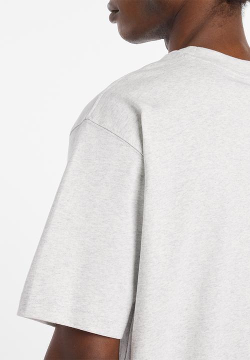 New Balance  - Nb Athletics Never Age Tee - Grey