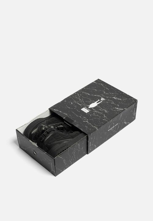 S.P.C.C - Recon Vedette Hi Sneaker - Black