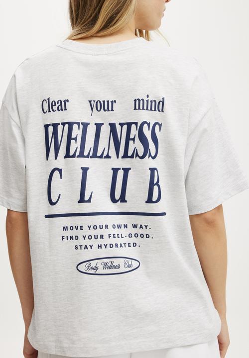 Cotton On - Active Graphic Tee - Light Grey/Body Wellness