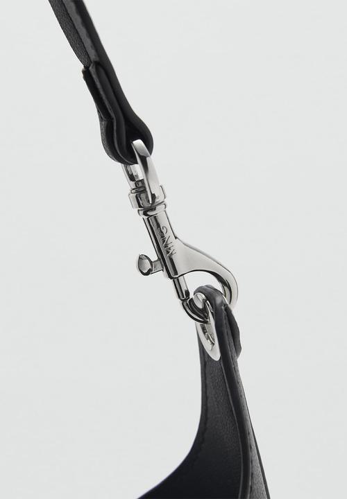 MANGO - Handbag becky - black