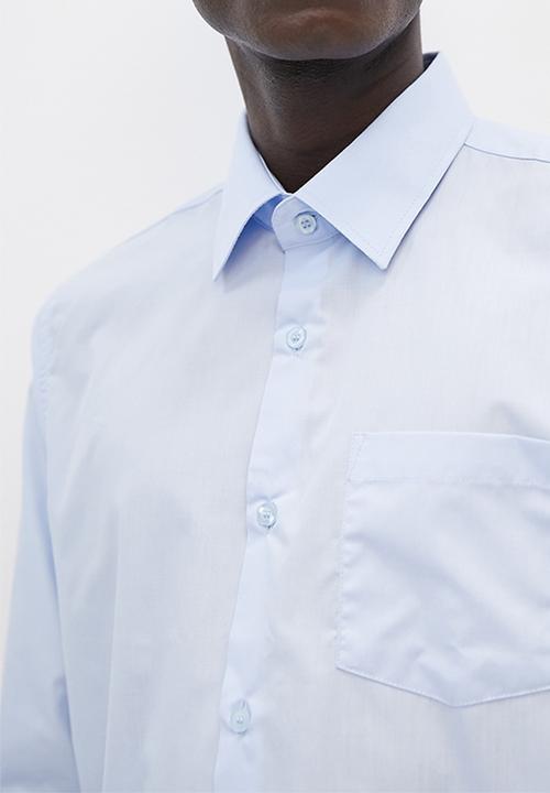Superbalist - Easy care regular fit shirt - sky