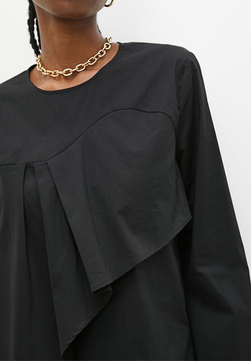 Superbalist - Asymmetric frill wide sleeve shell - black