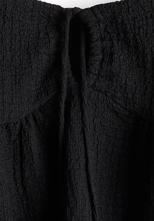 H&M - Crinkled flutter-sleeved top - black