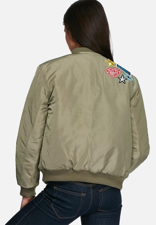 Glamorous - Patch bomber