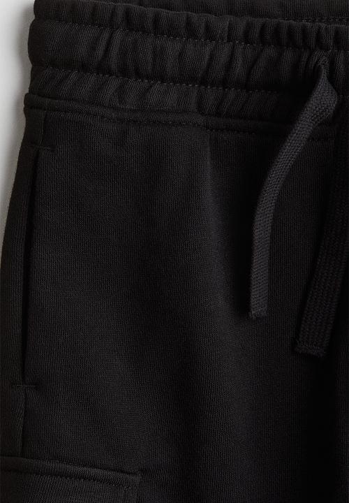 H&M - Sweatshirt cargo shorts - black
