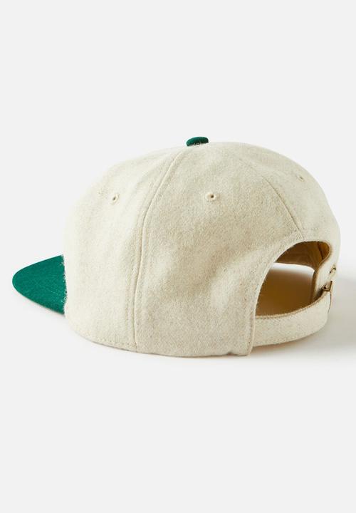 Cotton On - 6 Panel Ball Cap - Bone
