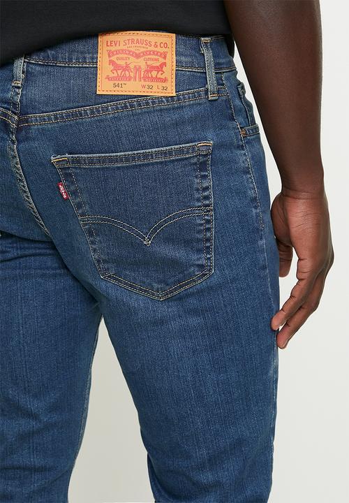 Levi’s® - 541™ athletic taper za fremont drop shot - blue