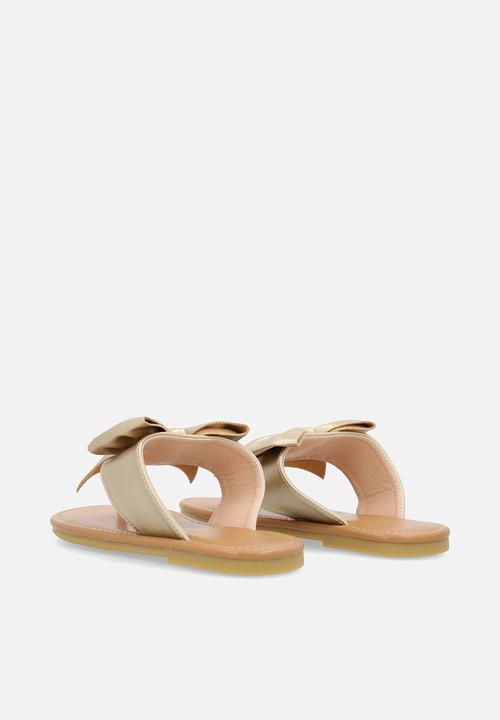 Pop Candy - Bow detail thong sandal - gold