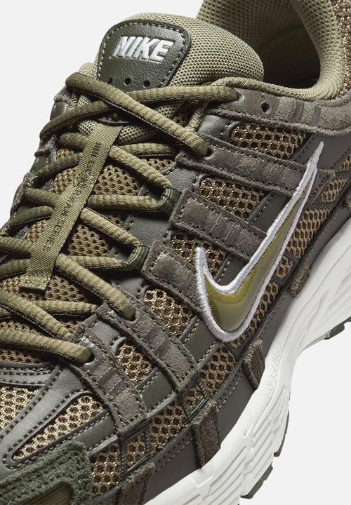 Nike - Nike P-6000 SE
