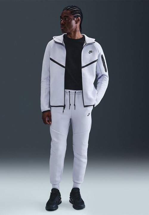 nike tch flc hoodie fz