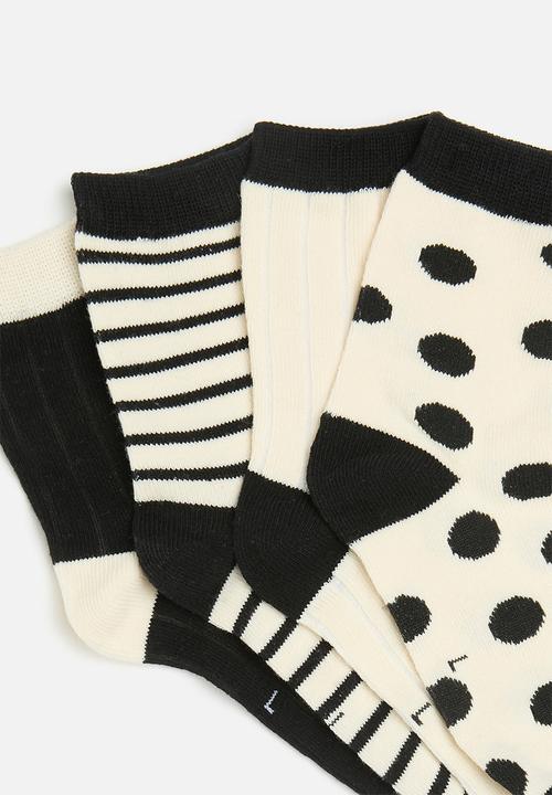 Pop Candy - 4 Pack sock set - neutral & black