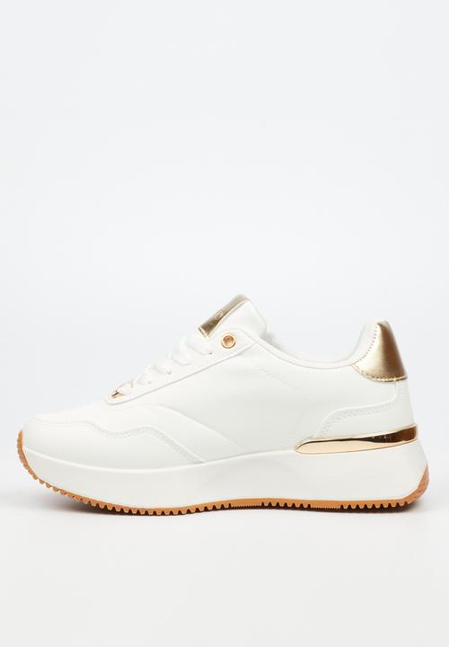 Miss Black - Dorset 7 low top sneaker - white