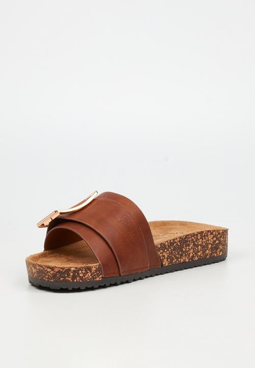 Butterfly Feet - Hallie 5 slide - tan
