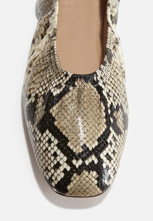 H&M - Ballet pumps - beige/snakeskin-patterned