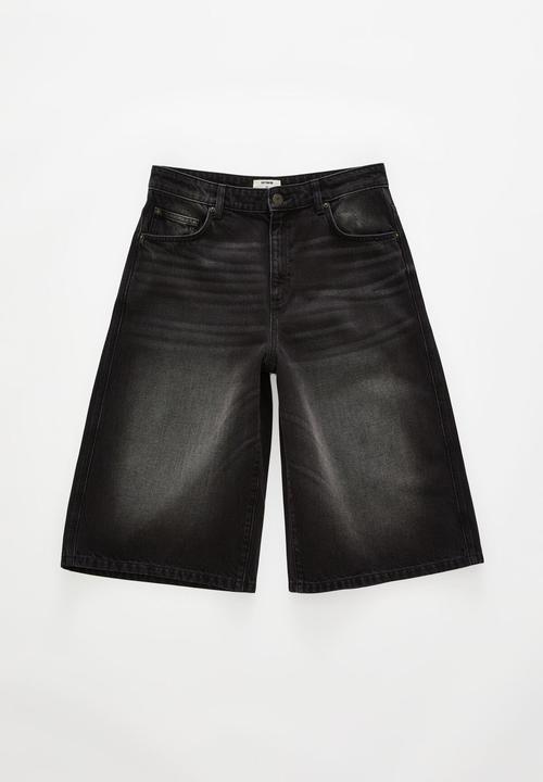Cotton On - 91 Baggy Denim Jort/Y2K - Washed Black