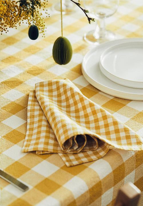 H&M - 2 pack napkins - dark yellow gingham check