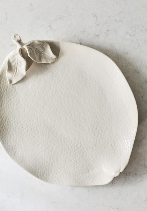 H&M - Lemon-shaped stoneware serving plate - light beige