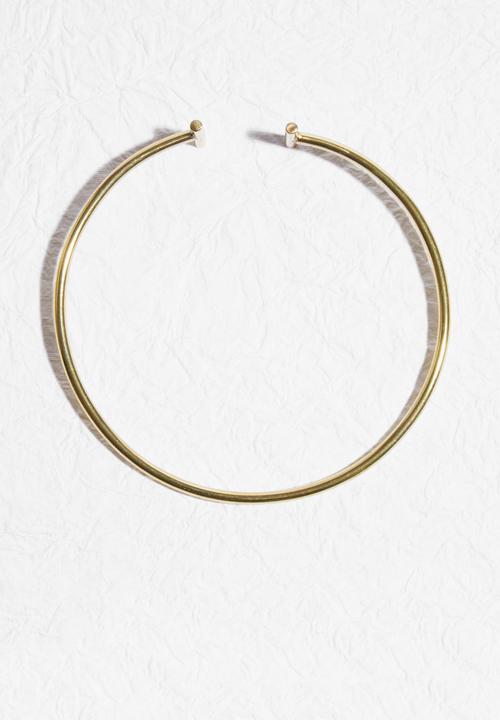 Matter of Fakt - Oasis spear brass choker