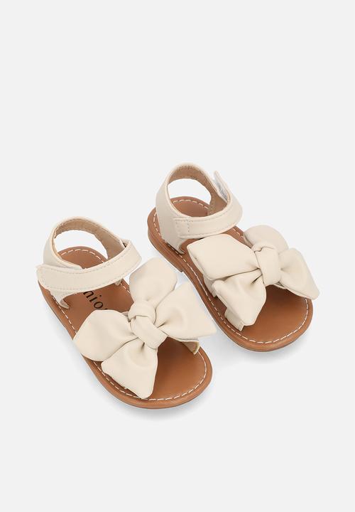 Pop Candy - Bow décor sandals - neutral