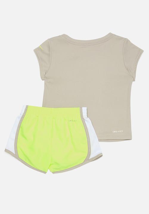 Nike - Nkg essentials tempo set - nike lt lemon twist