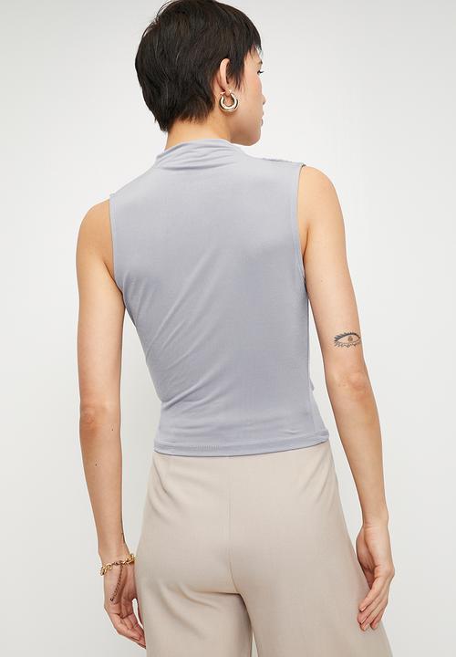 Trendyol - Zero Sleeve Gathered Formal Stretch Knitted Top - Grey
