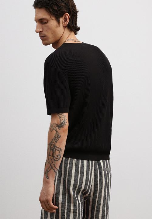 H&M - Regular fit rib-knit t-shirt - black