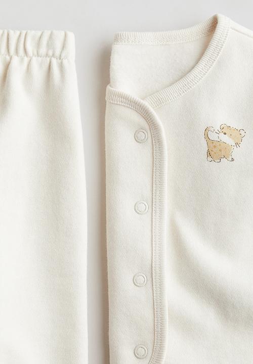 H&M - 2-piece cardigan and joggers set - white/leopard 