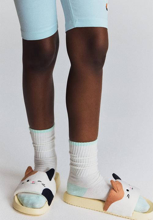 H&M - Pool shoes - light yellow/squishmallows