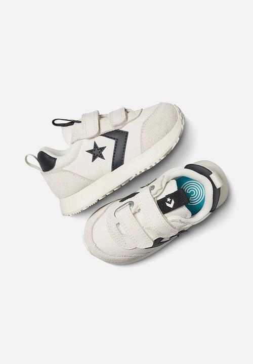 Converse - Omega Trainer Easy-On - Vintage White/Black/Egret