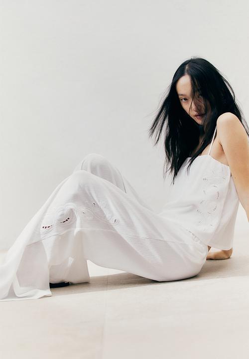 H&M - Wide broderie anglaise trousers - cream