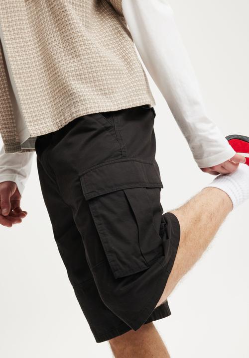 Cotton On - Baggy Cargo Short - Black
