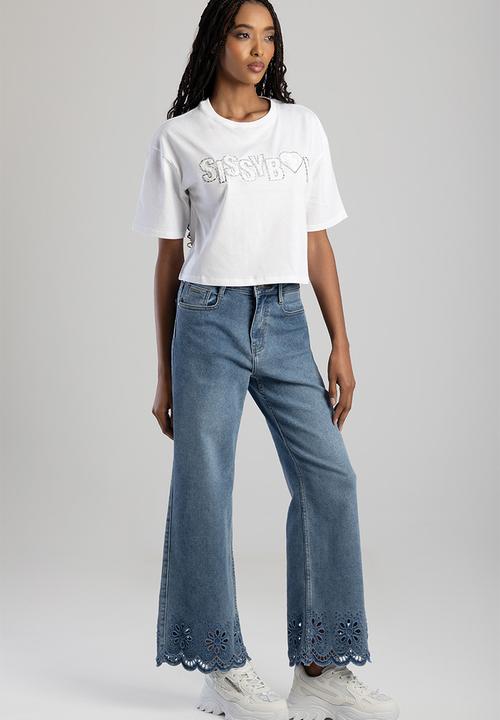 SISSY BOY - Call Me Yours: Boxy Top With Textured Bling Logo - White