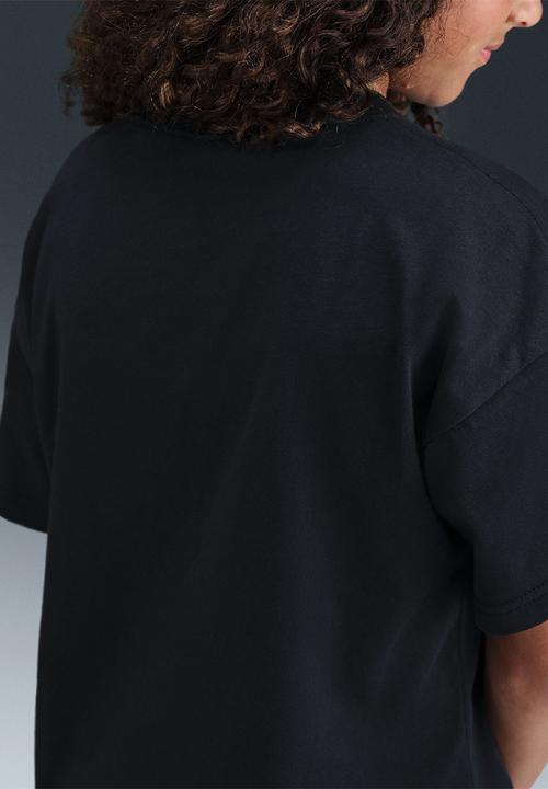 Nike - Girls Nike Sportswear Essential Doodle 2 Tee - Black