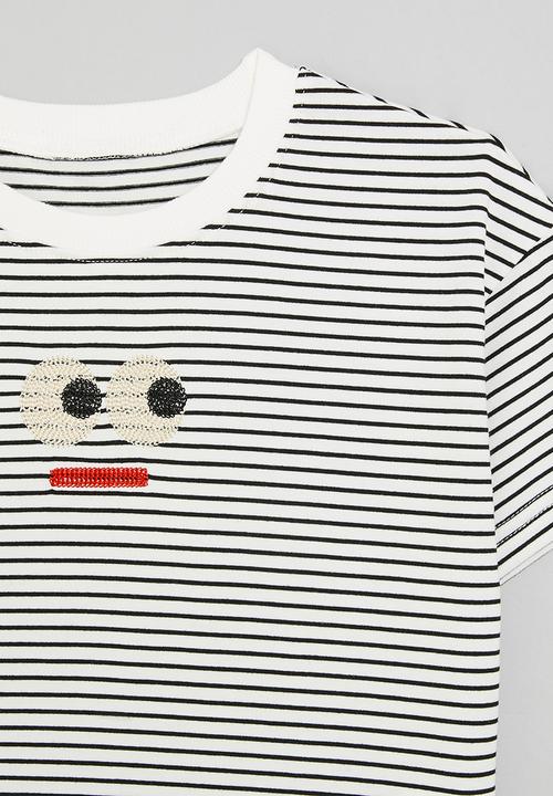 Pop Candy - Chain stitch expression tee - white/black stripes