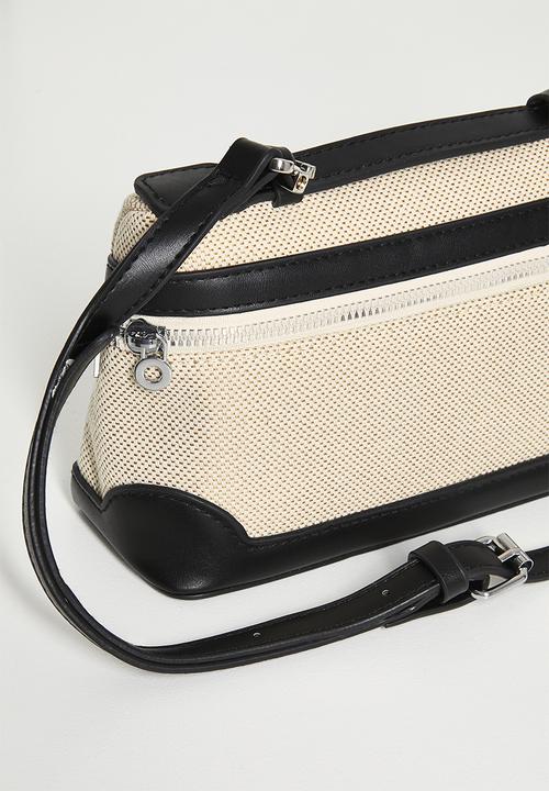 Tessa Design - Cross body canvas vanity style bag-black