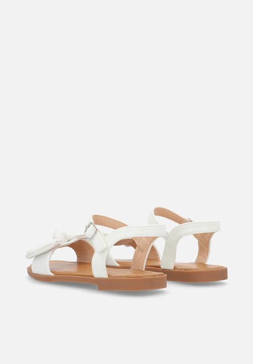 Pop Candy - Bow décor sandals - white