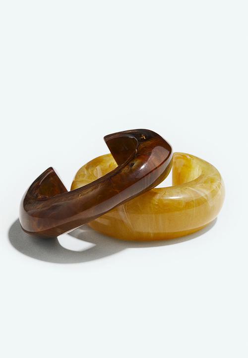 H&M - 2-Pack cuff bracelets - dark brown/yellow