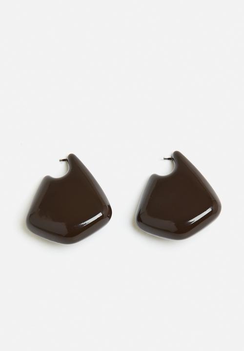Tessa Design - Camelia geometric irregular shaped stud earrings - brown