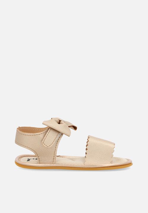 Pop Candy - Bow décor sandals - gold