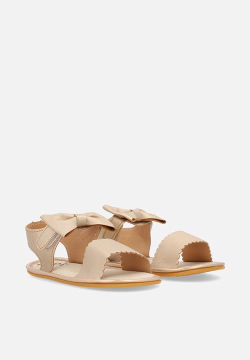 Pop Candy - Bow décor sandals - gold