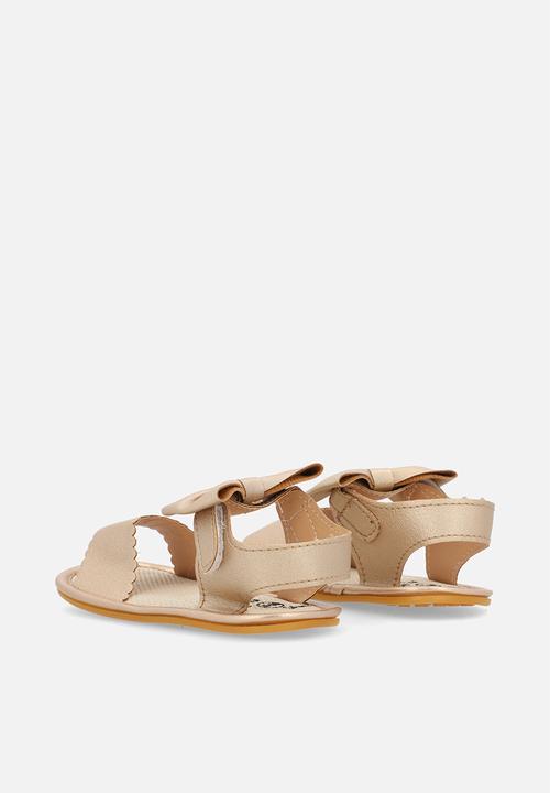Pop Candy - Bow décor sandals - gold