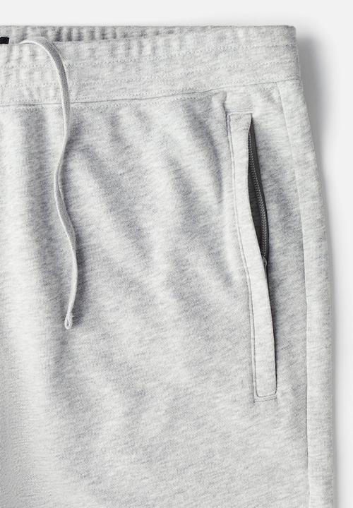 H&M - Coolmax® regular fit sweathorts - light grey marl